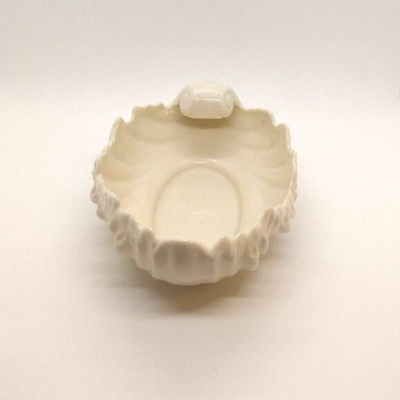 Vintage Lenox Acanthus Leaf Dish Cream Color - Picture 3 of 8